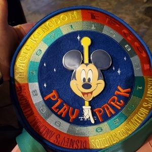 Harveys Disney Parks Play in the Park, WDW, BNWTS